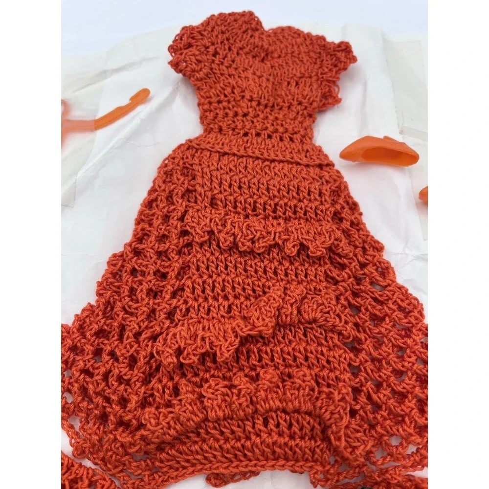 Vtg New Handmade Crocheted Orange Dress, Barbie Size With Hat, Purse, Shoes